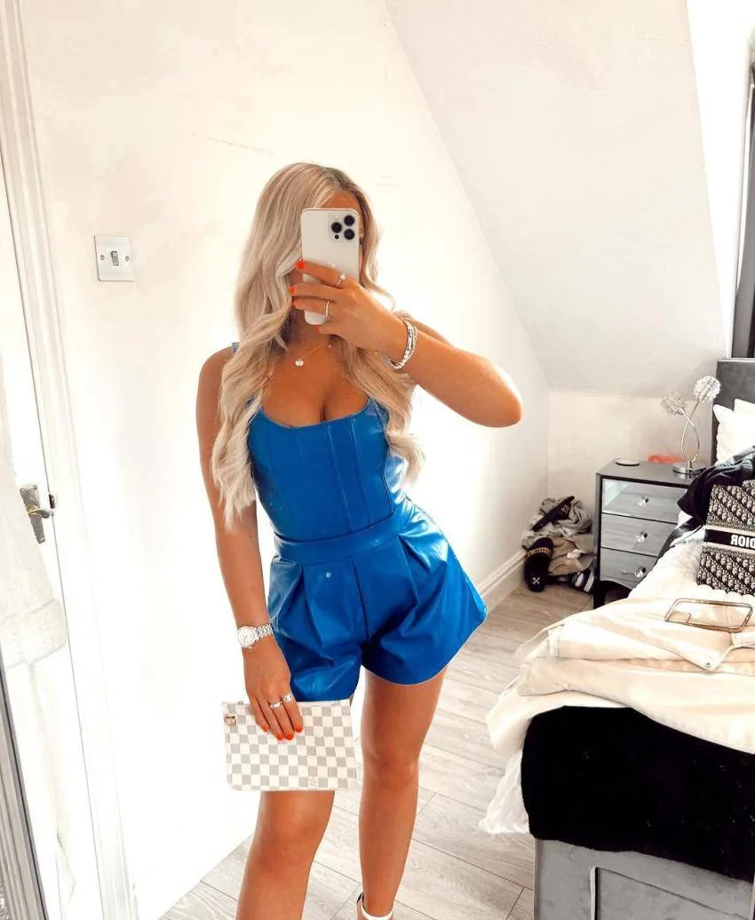 Jente_Eva