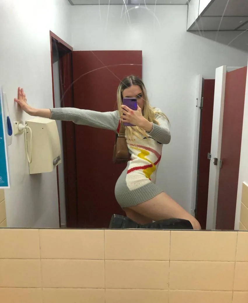 Sexy.Thea